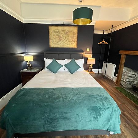 The Lyncroft Bed and Breakfast New Quay Exteriör bild