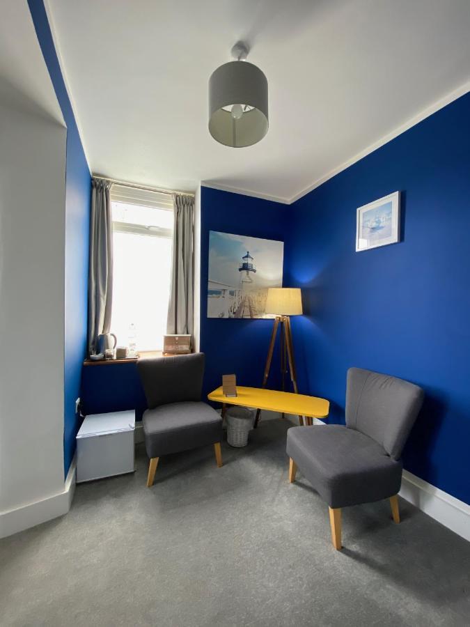 The Lyncroft Bed and Breakfast New Quay Exteriör bild