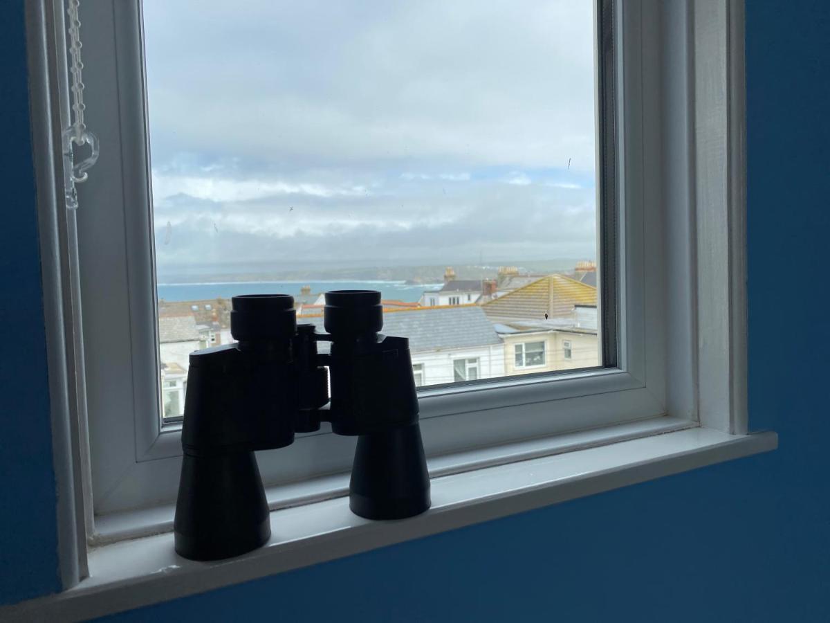 The Lyncroft Bed and Breakfast New Quay Exteriör bild
