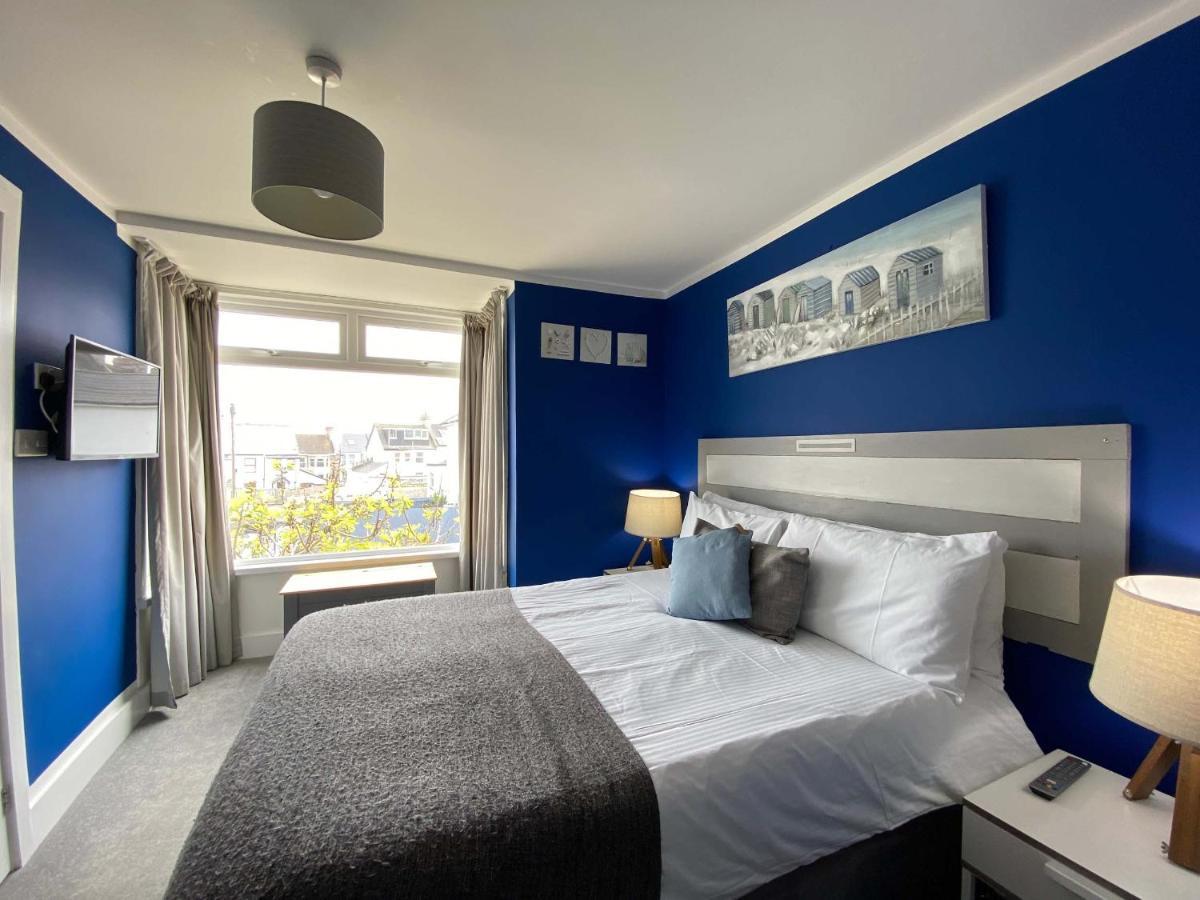 The Lyncroft Bed and Breakfast New Quay Exteriör bild