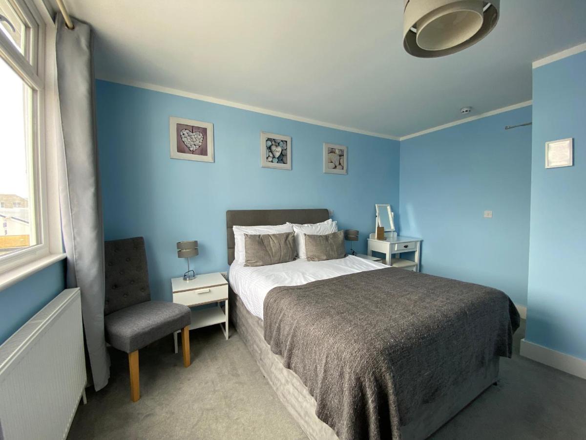 The Lyncroft Bed and Breakfast New Quay Exteriör bild