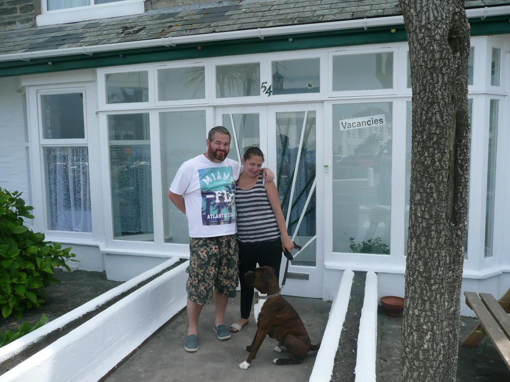 The Lyncroft Bed and Breakfast New Quay Exteriör bild