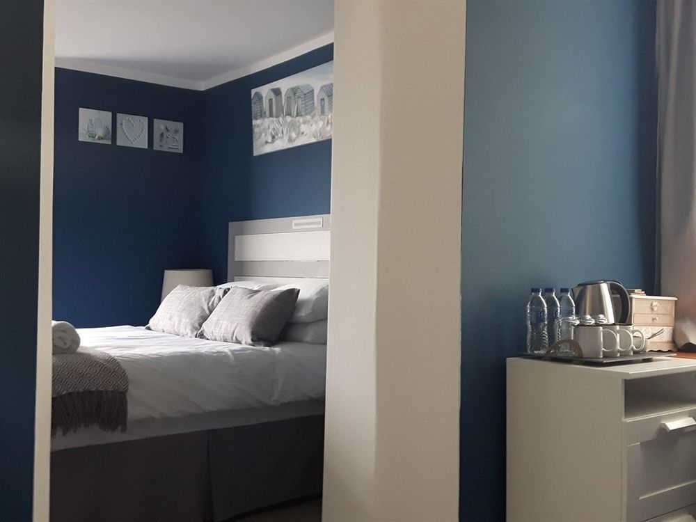 The Lyncroft Bed and Breakfast New Quay Exteriör bild